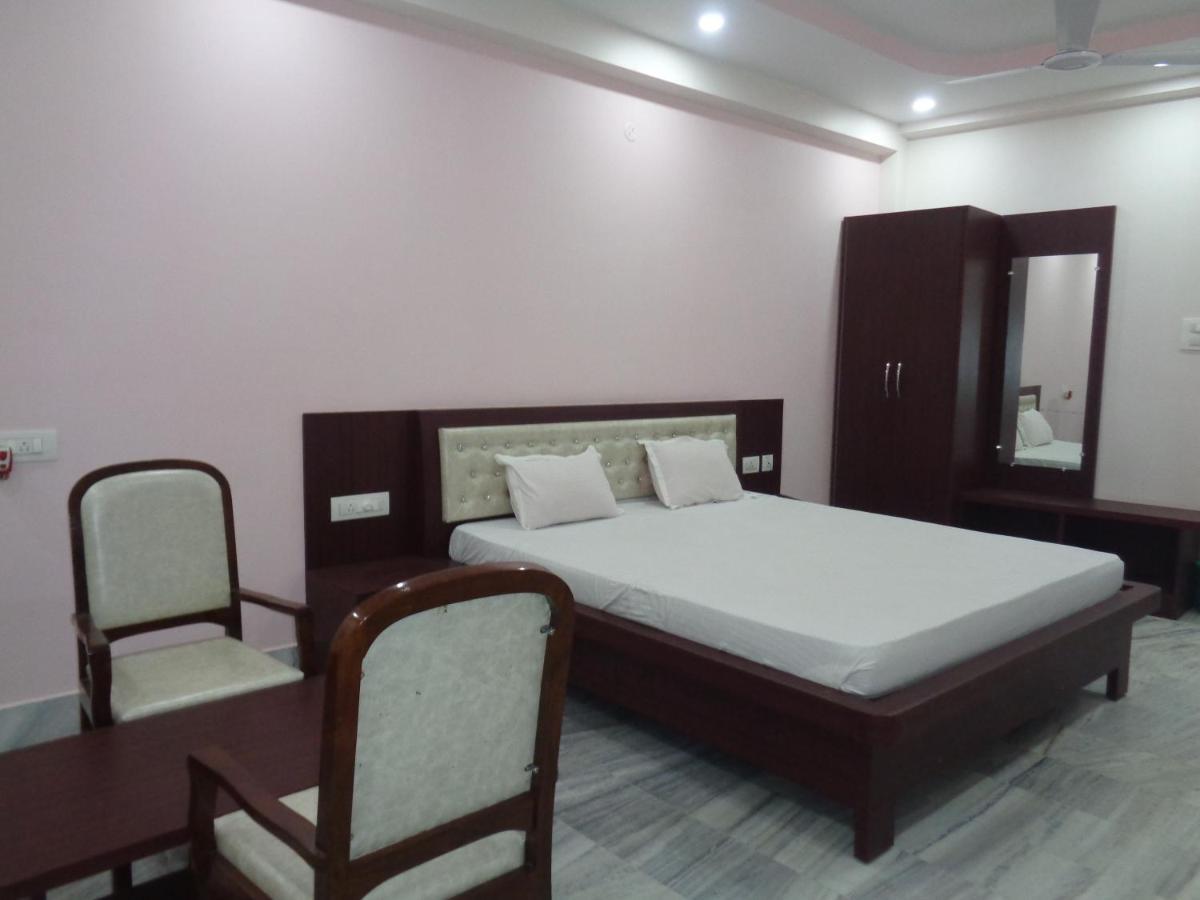 Motel Sayonara Begusarai Buitenkant foto