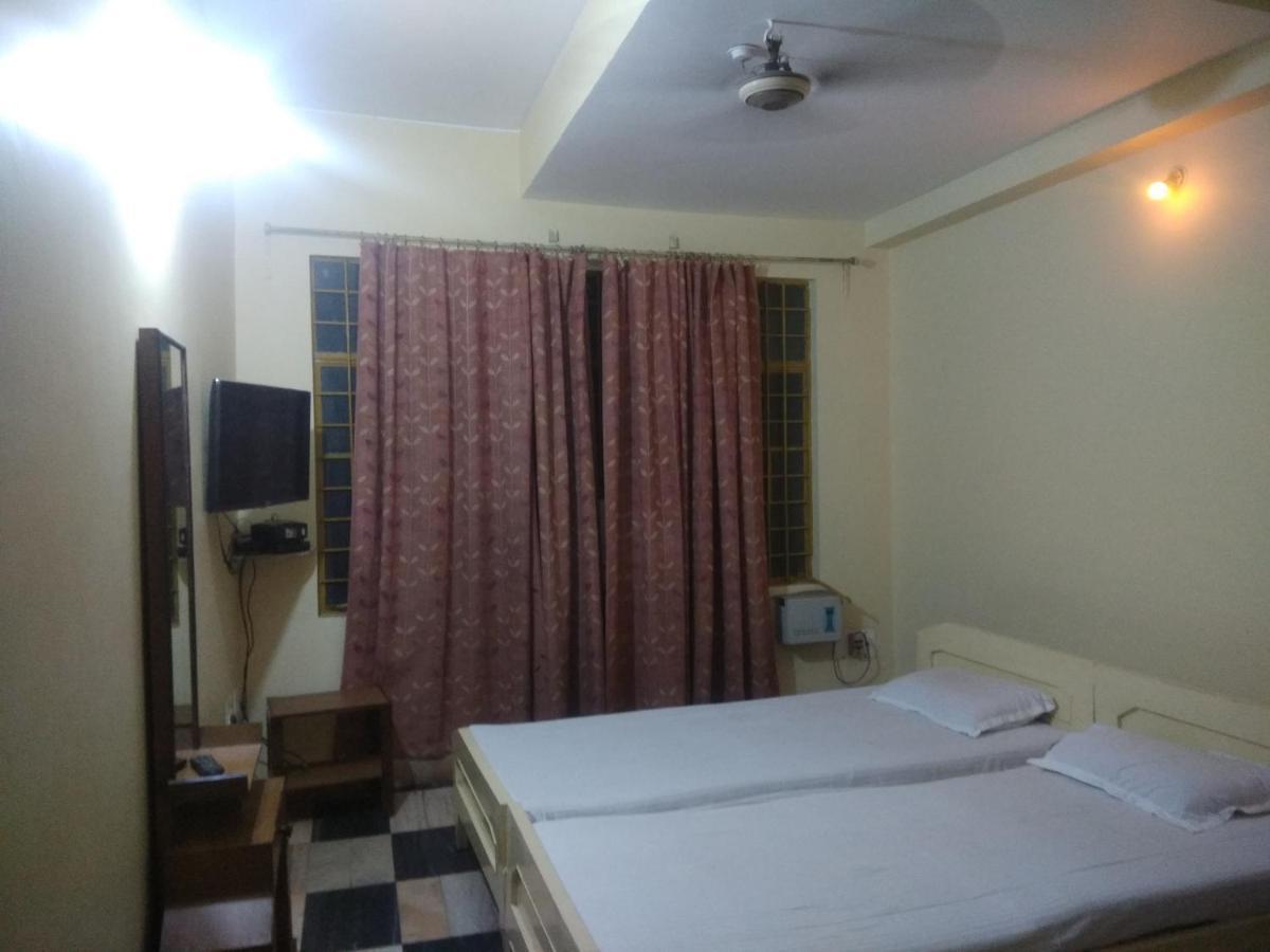 Motel Sayonara Begusarai Buitenkant foto